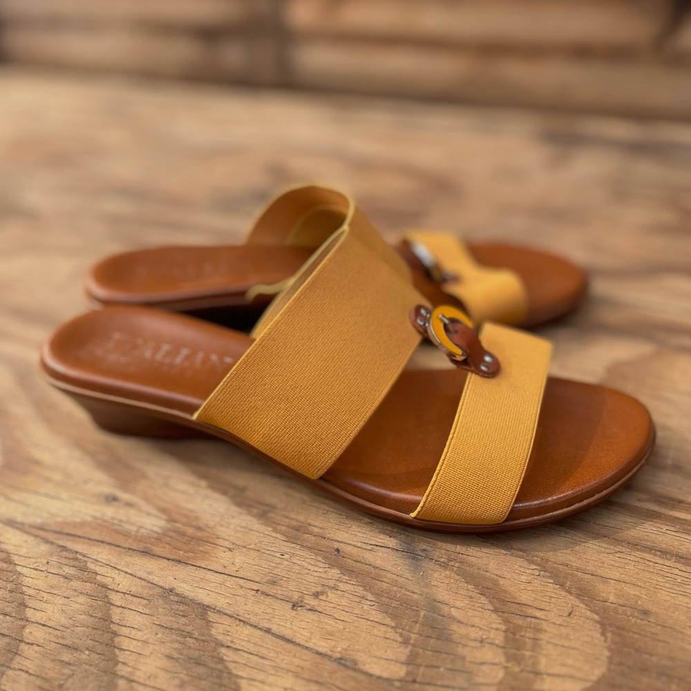 ITALIAN SHOEMAKERS | Stylish Yellow Sandals 9